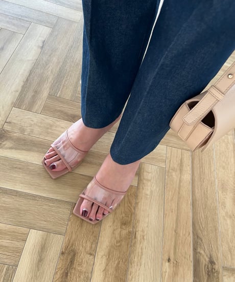 CLEAR SANDAL