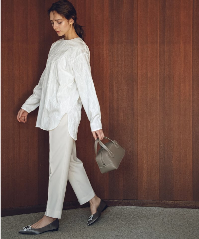 OHGA　新作 サテン　ビジュー　パンプス　モカ ohga サテンビジューパンプスモカ