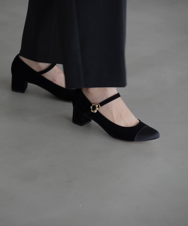 PETIT FLOWER PUMPS | OHGA PETIT FLOWER PUMPS | OHGA