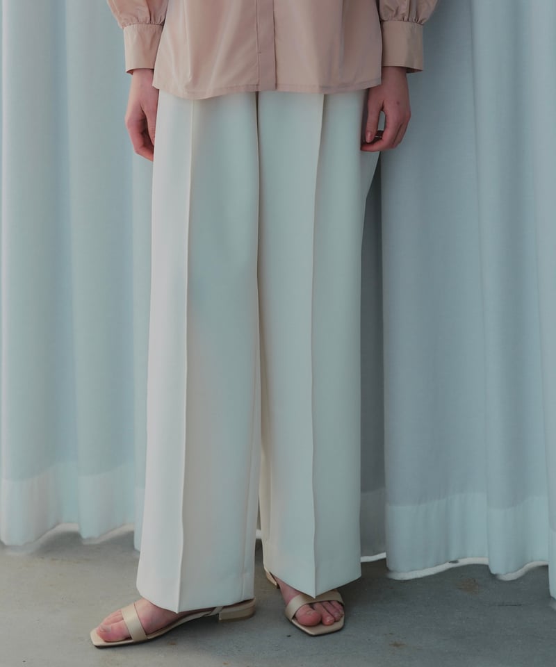 TUCK PANTS セミワイドパンツ | OHGA
