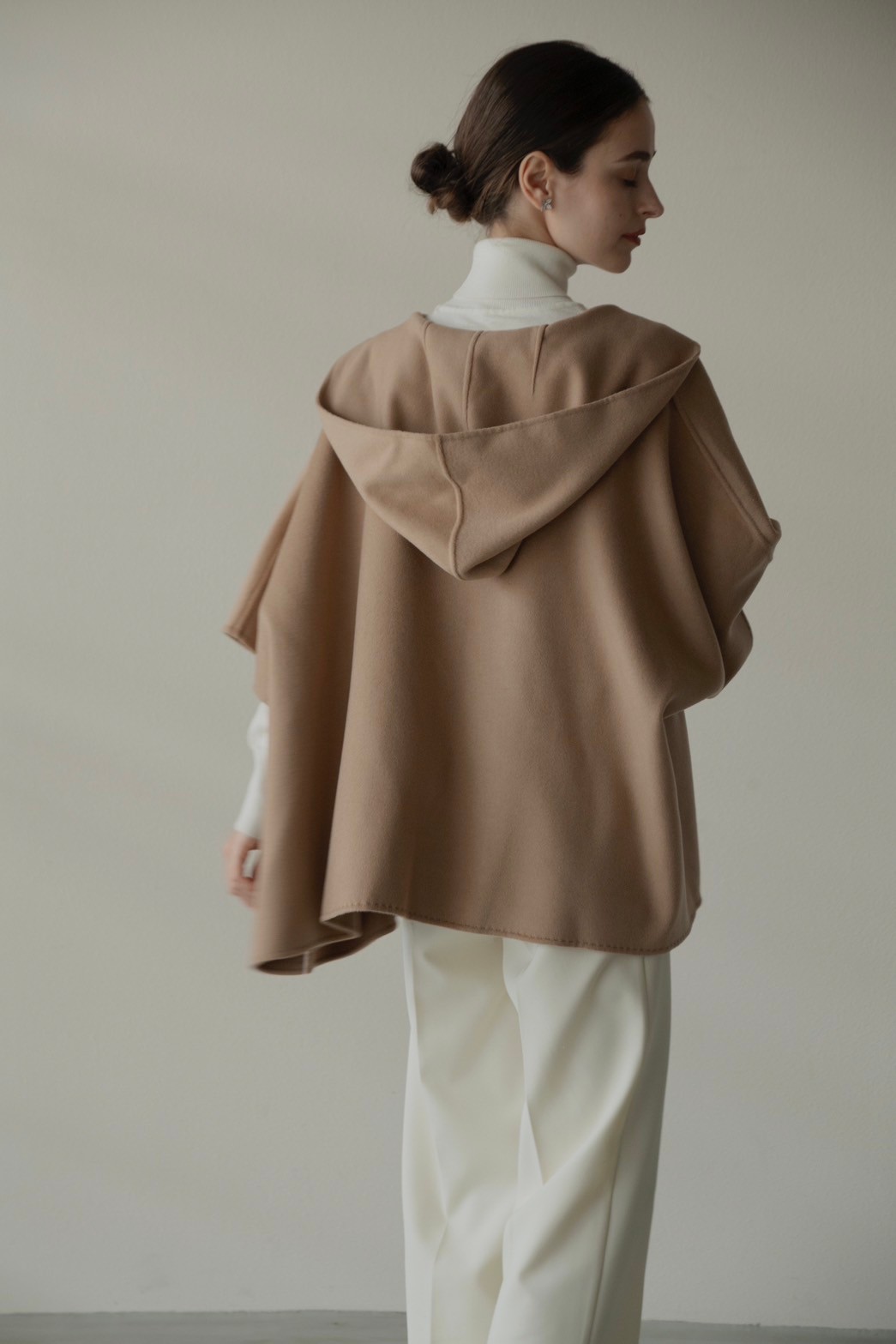 OHGA ケープコート OHGA ケープ コート OHGA オーガ ケープコートCLOAK