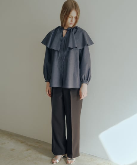 CAPE BLOUSE