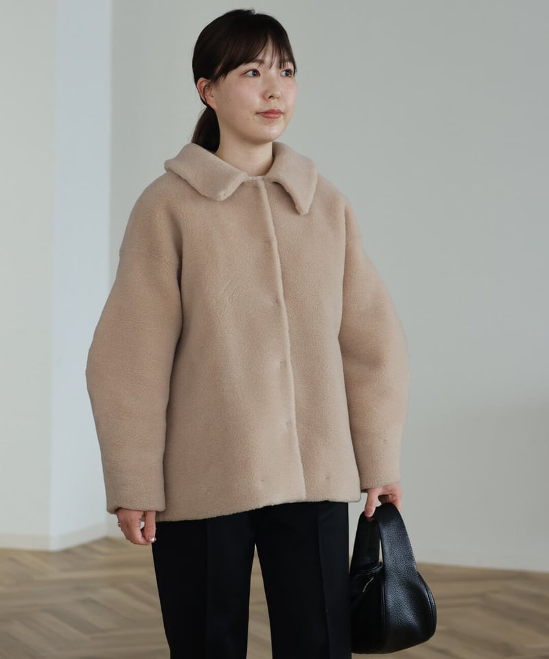 OHGA MOUTON COAT