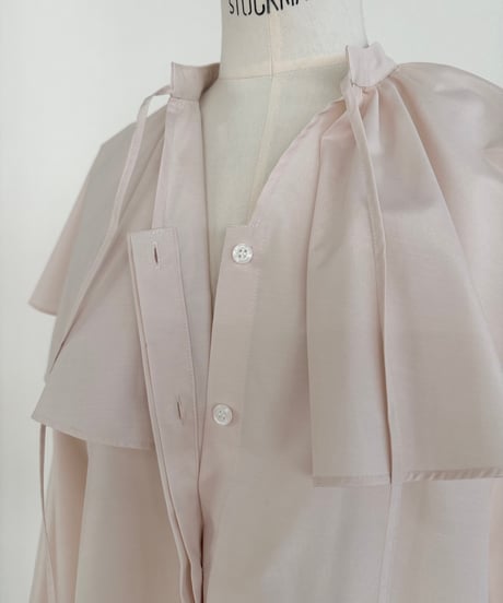 CAPE BLOUSE