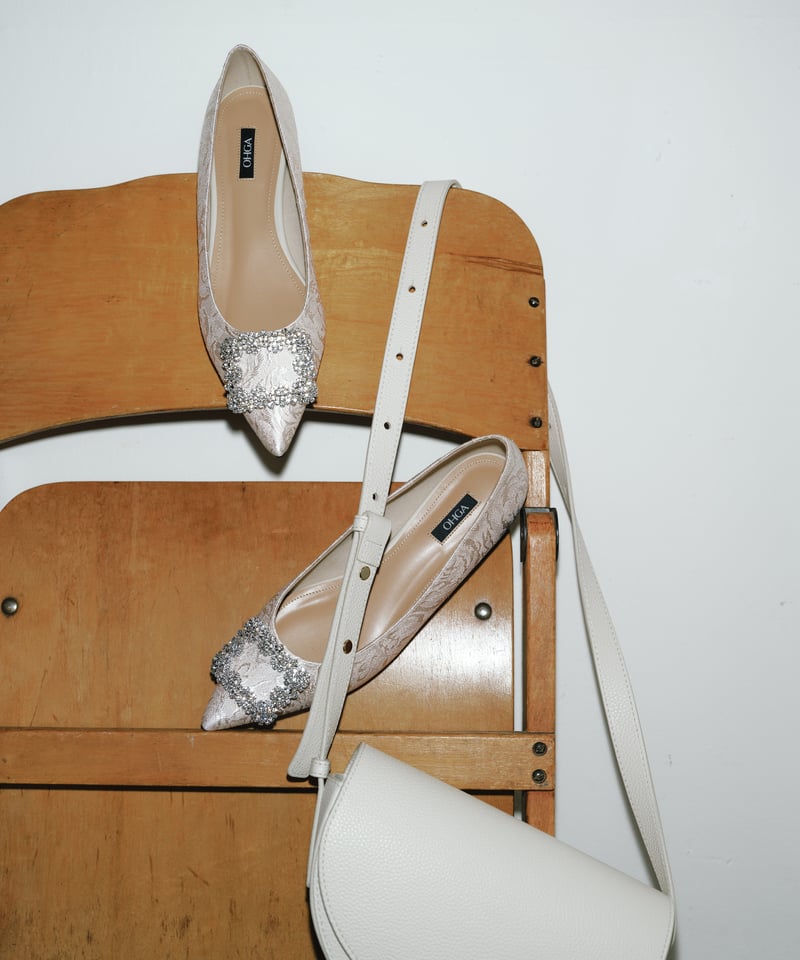 新品 OHGA/オオガ ビジューパンプス シルバー 25cm OHGA]kokode別注レースビジューパンプス | KOBUNSHA SELECT SHOP