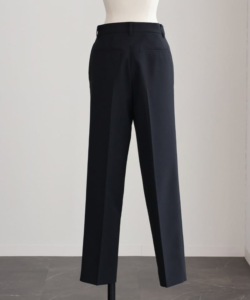 TAPERED TUCK PANTS | OHGA