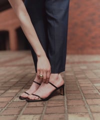 LINE SANDAL