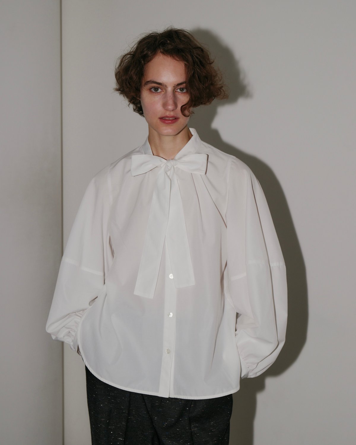 ohga bowtie blouse オーガ　ボウタイブラウス BOWTIE BLOUSE | OHGA