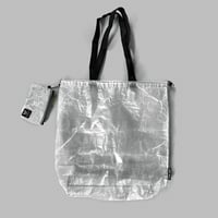 stuff TOTE（DCFホワイト）