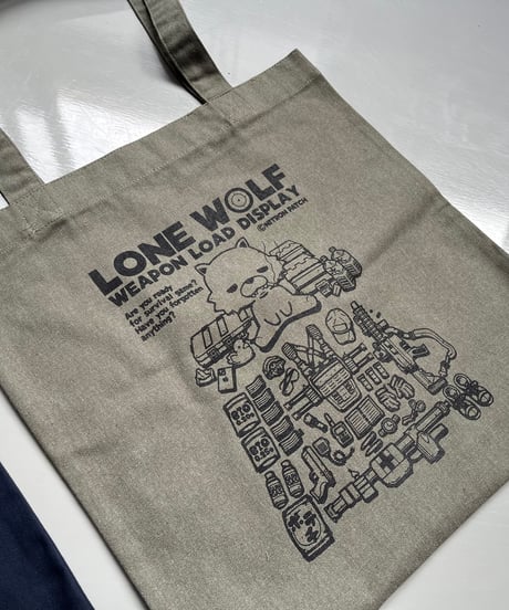 ローンウルフの"Weapon Load Display"トートバッグ