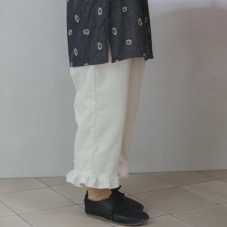 Stand over shirt / indigo denim flower