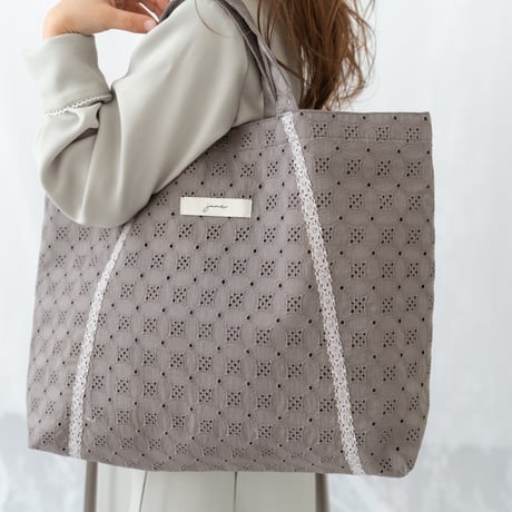Lesson bag / cocoa lace