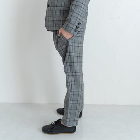 Long pants / grey check
