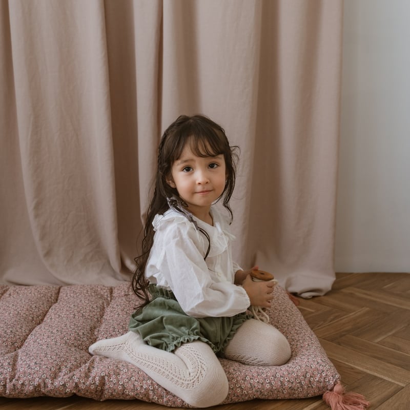 Pumpkin pants / sage green | june -little closet-