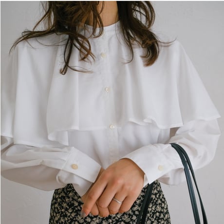 ladies Cape blouse / white