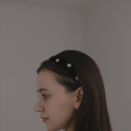 Velvet head band / flower