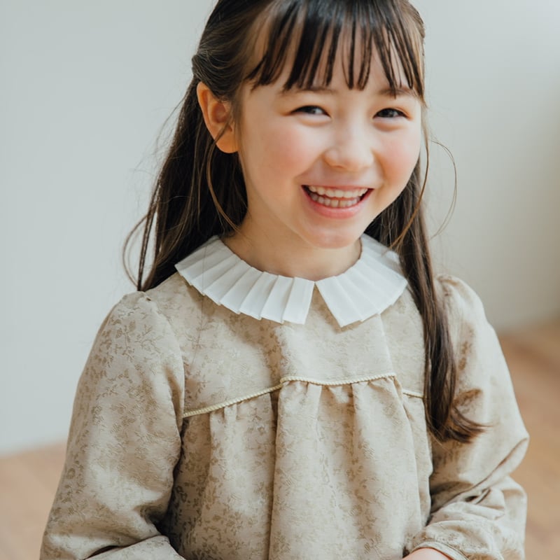 Petal / beige flower | june -little closet-