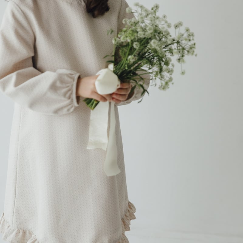 Laria / ecru | june -little closet-