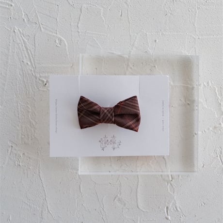 Bow tie