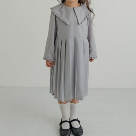 Lily / Pail blue