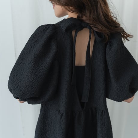 ladies Back ribbon dress / black