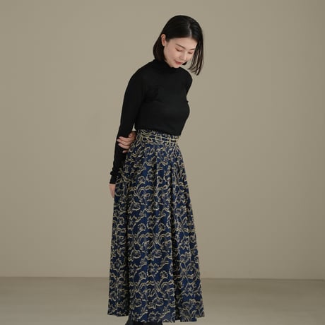 ladies Maison Flare skirt / navy jacquard