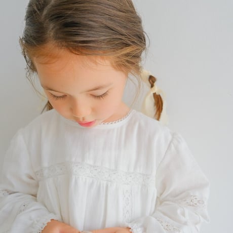 Night dress  / white