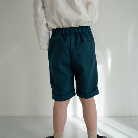Short pants / peter green