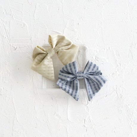 Hair ribbon pin / La france