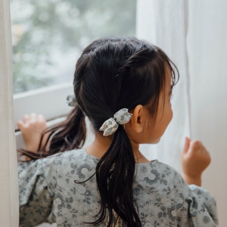 Fublic tulip hair tie / blue cream