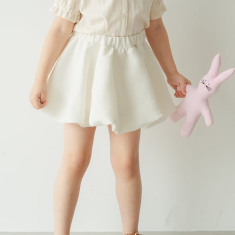 Balloon skirt / Milk