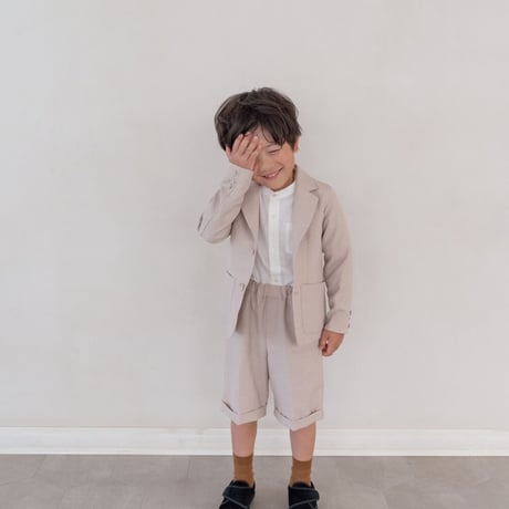 Short pants / biscuit
