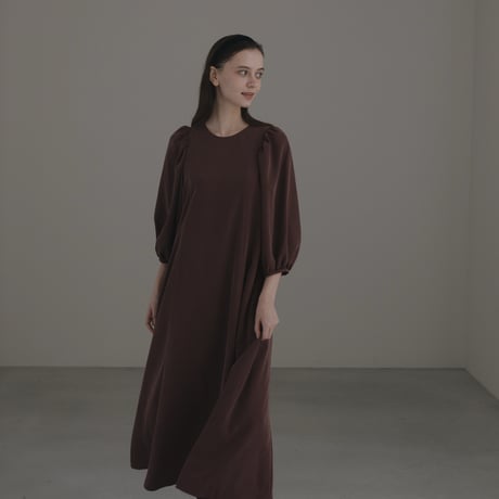 ladies Puff sleeve dress / chocolate