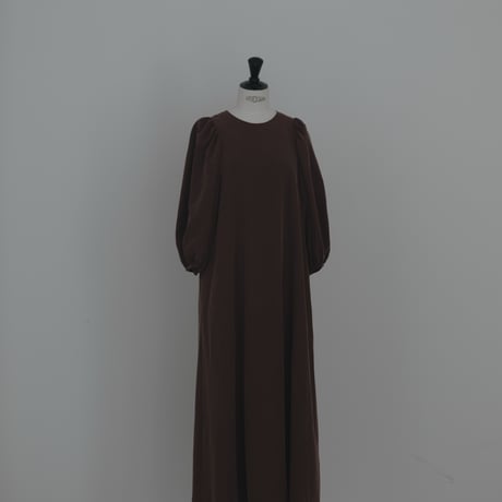 ladies Puff sleeve dress / chocolate
