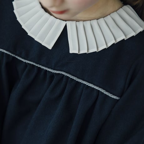Petal / classic navy