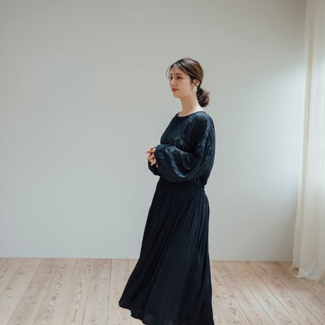 ladies Docking dress / navy flower