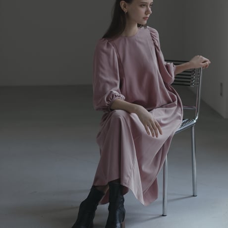 ladies Puff sleeve dress / baked pink