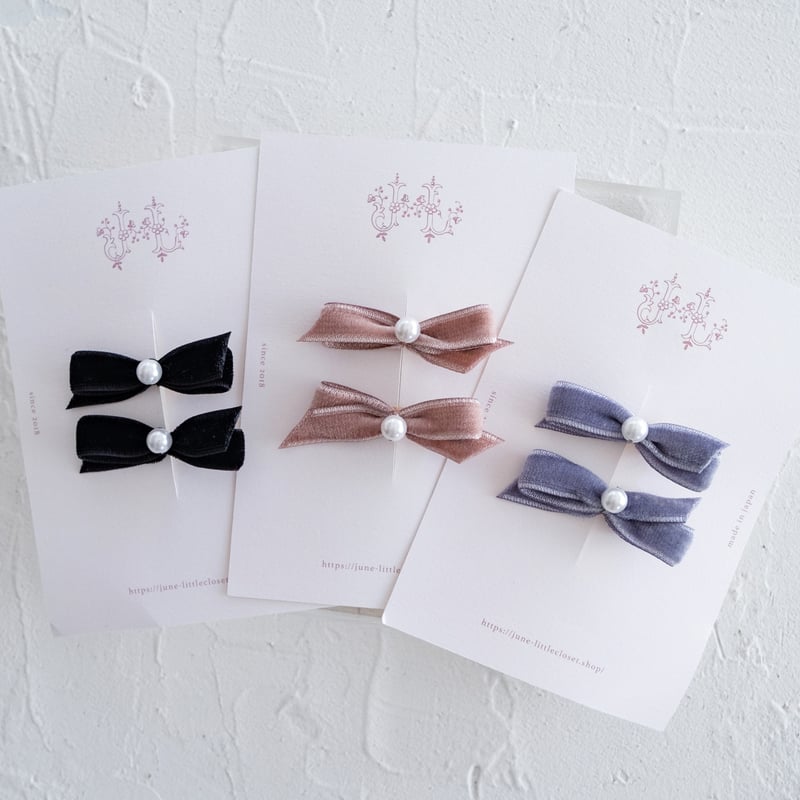 Velvet ribbon pin 2pc set - pearl | june -littl