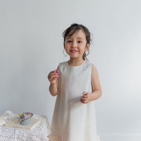 Cloudy dress / milk