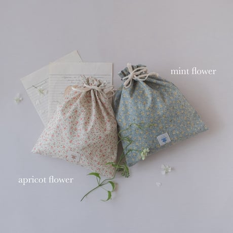 Drawstring bag / little flower
