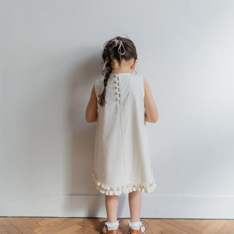 Cloudy dress / milk
