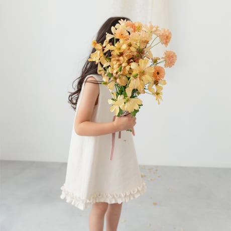 Cloudy dress / milk