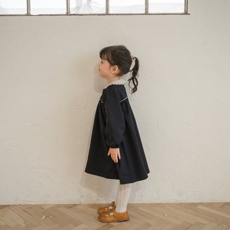 Petal / classic navy