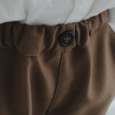 Short pants / milk cocoa