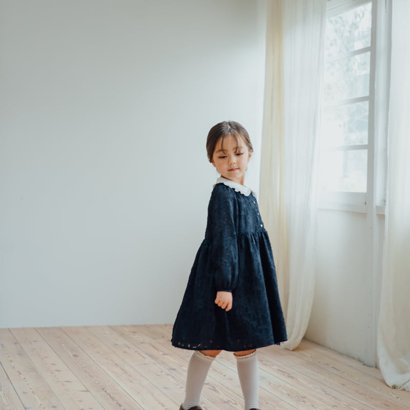 Anna / navy flower | june -little closet-