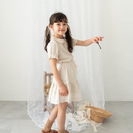 Tiered lace skirt / ivory