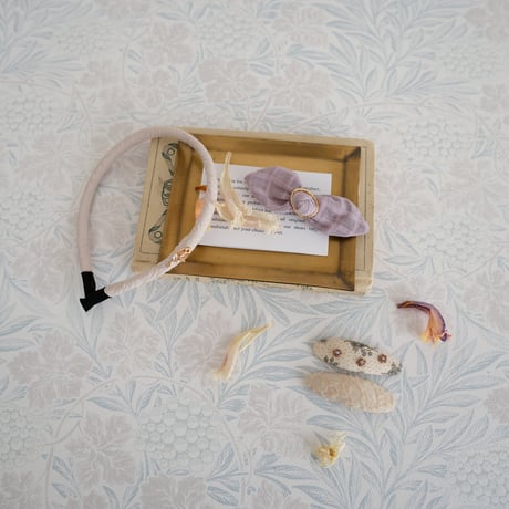 Ribbon barrette / lavender