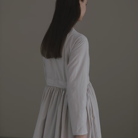 ladies Classical dress / beige