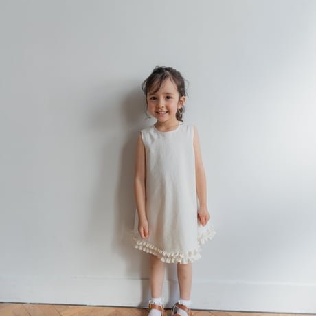 Cloudy dress / milk