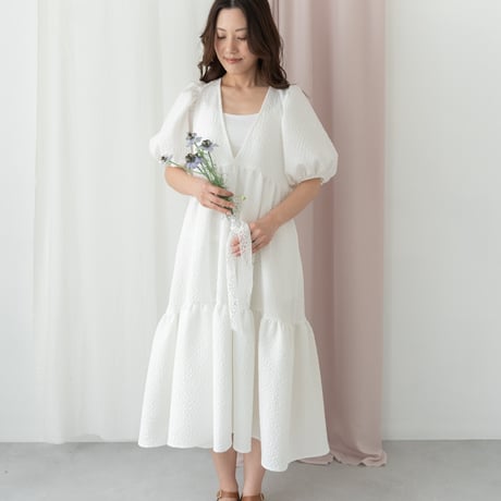 ladies Back ribbon dress / white